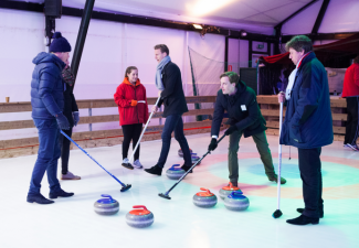 Afbeelding 13 februari 2020 - Netwerken on ice