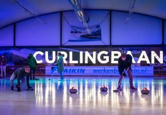 Afbeelding 8 december 2022 - Curling Event