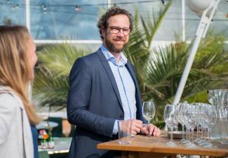 Afbeelding 1 september 2016 - Jong M&A