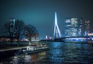 Afbeelding 8 december 2016 - "Borrelboot"