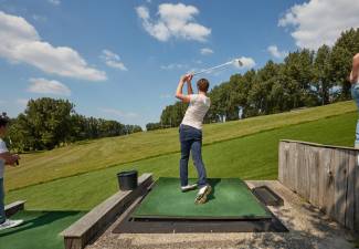 Afbeelding 25 juni 2024 - Golfevent M&A aan de Maas