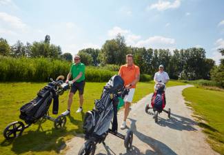 Afbeelding 25 juni 2024 - Golfevent M&A aan de Maas