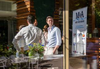Afbeelding 7 september 2023 - Lustrumfeest M&A aan de Maas