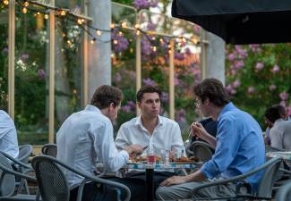 Afbeelding 7 september 2023 - Lustrumfeest M&A aan de Maas